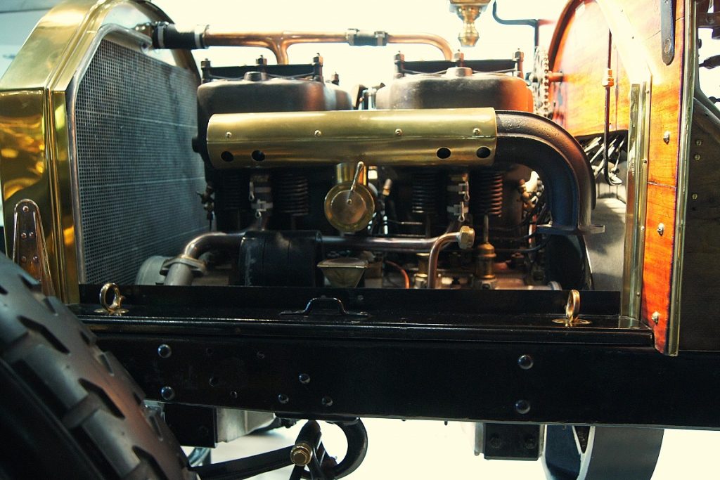 Historia układów chłodzenia silników spalinowych część 2