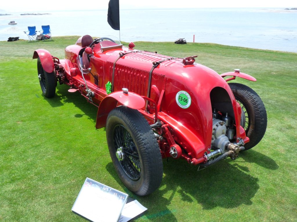 „Blower Bentley” z roku 1926 był prototypem stworzonym na potrzeby wyścigów i miał pojemność silnika wynoszącą 3 litry mimo oznaczenie 4 ½ litre.